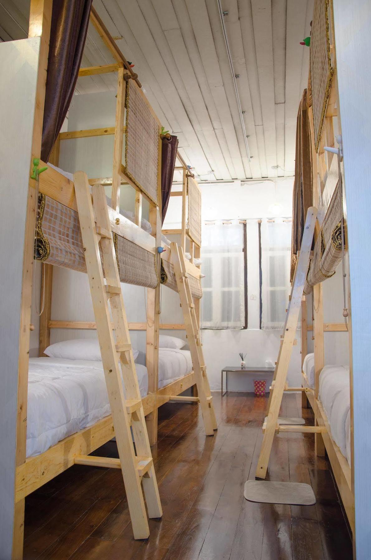 Bed And Butler Hostel Bangkok Exteriér fotografie